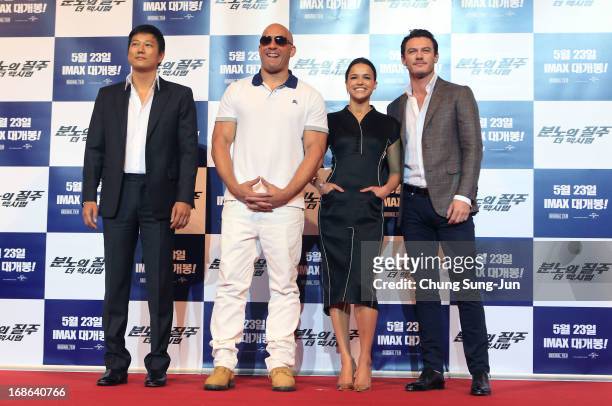 Actor Sung Kang, Vin diesel, actress Michelle Rodriguez and actor Luke Evans attend the 'Fast & Furious 6' press conference on May 13, 2013 in Seoul,...