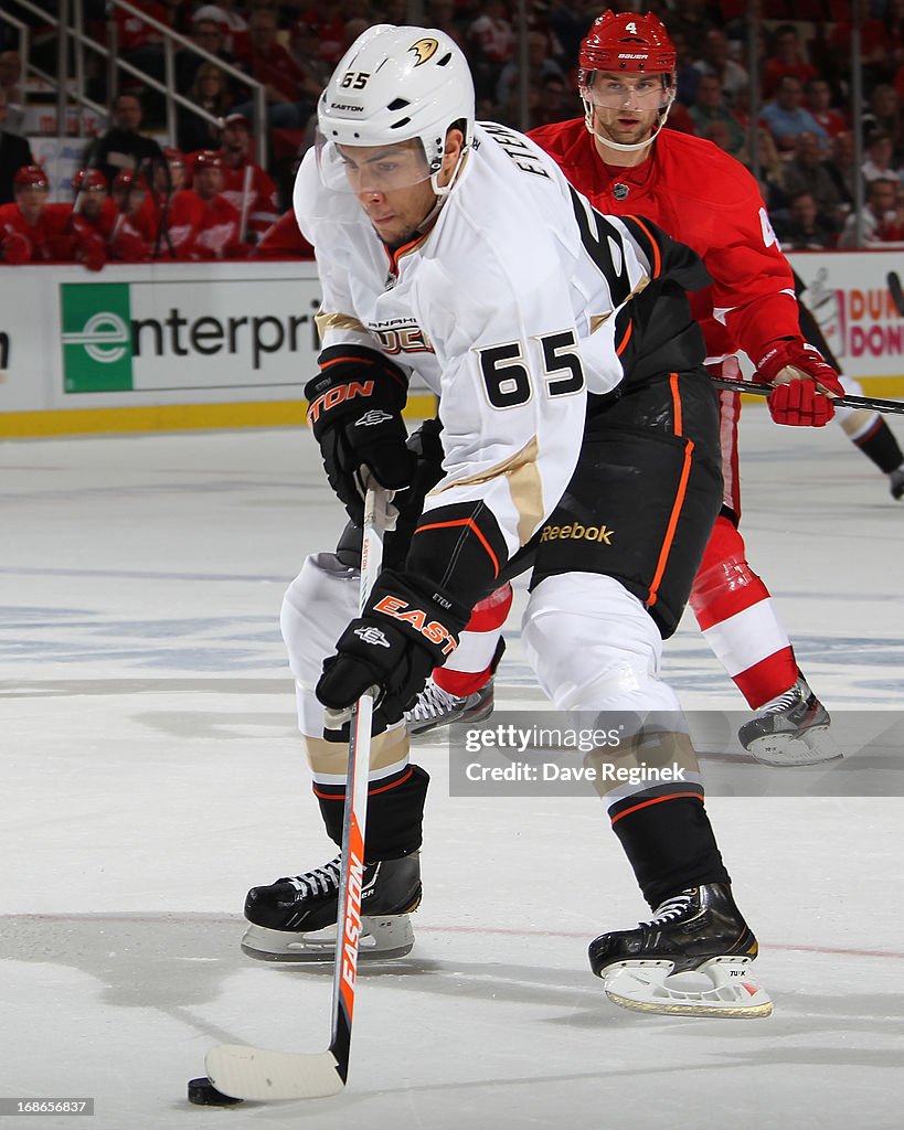 Anaheim Ducks v Detroit Red Wings - Game Three