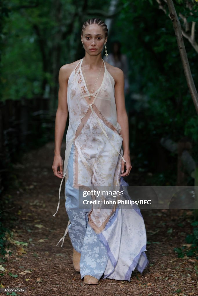 Holzweiler - Runway - LFW September 2023