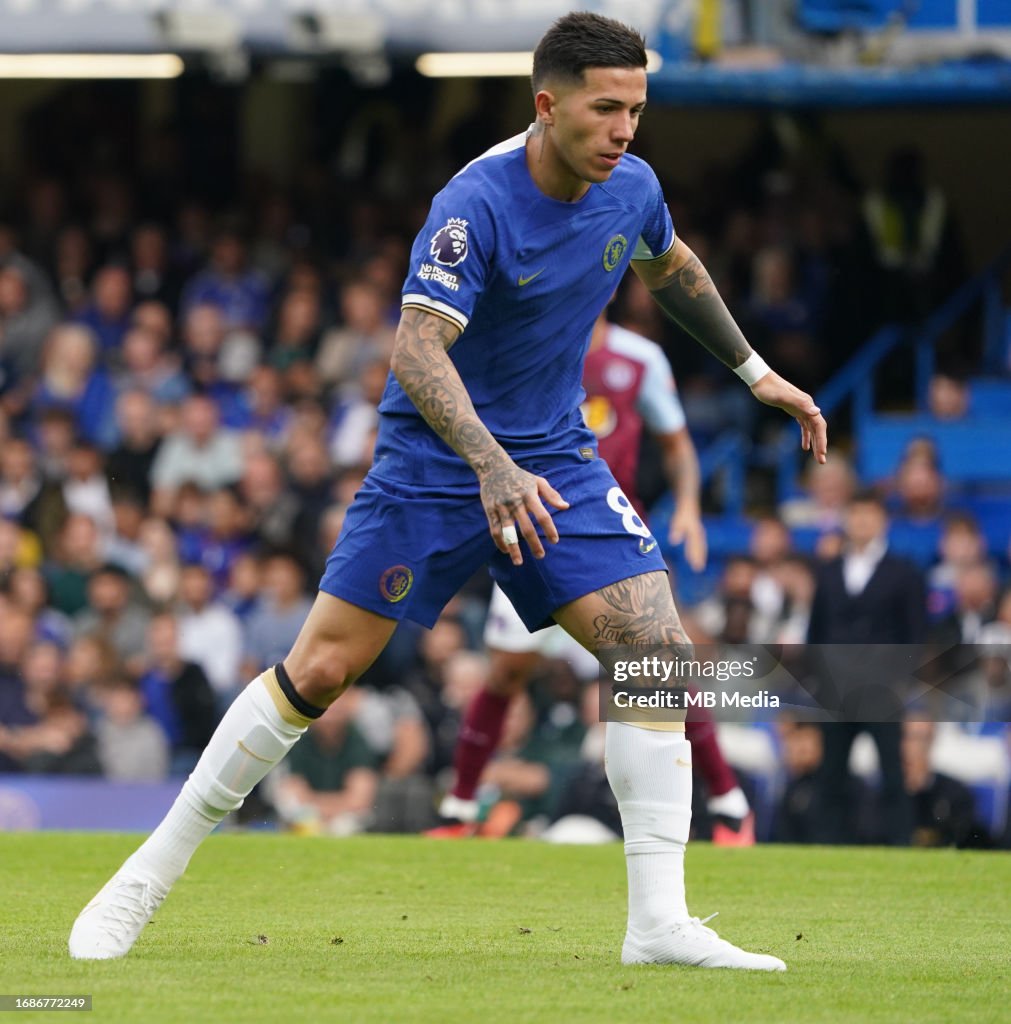 Chelsea FC v Aston Villa - Premier League