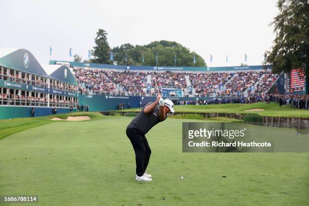 Ryan Fox of New Zealand plays his third shot on the 18th hole during Day Four of the BMW PGA Championship at Wentworth Golf Club on September 17,...