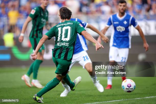 Florian Neuhaus of Borussia Moenchengladbach scores the team's second goal during the Bundesliga match between SV Darmstadt 98 and Borussia...