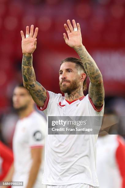 Sergio Ramos of Sevilla acknowledges the fans after the team's victory in the LaLiga EA Sports match between Sevilla FC and UD Las Palmas at Estadio...