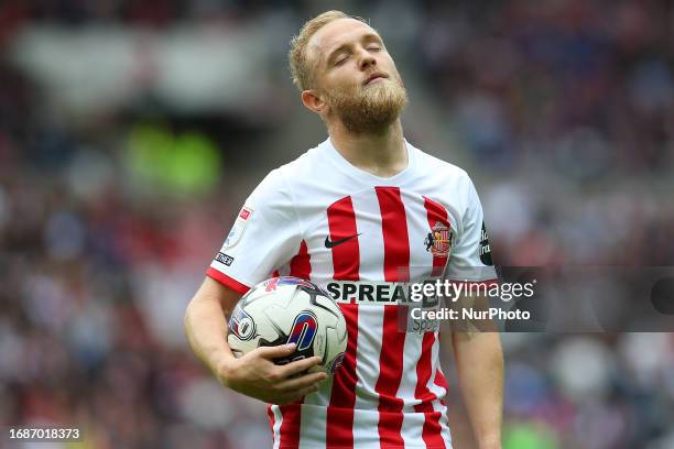 Sunderland's Alex Pritchard looks dejected during the Sky Bet Championship match between Sunderland and Cardiff City at the Stadium Of Light,...