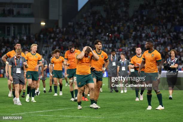 General view as players of Australia look dejected after defeat to Fiji during the Rugby World Cup France 2023 match between Australia and Fiji at...