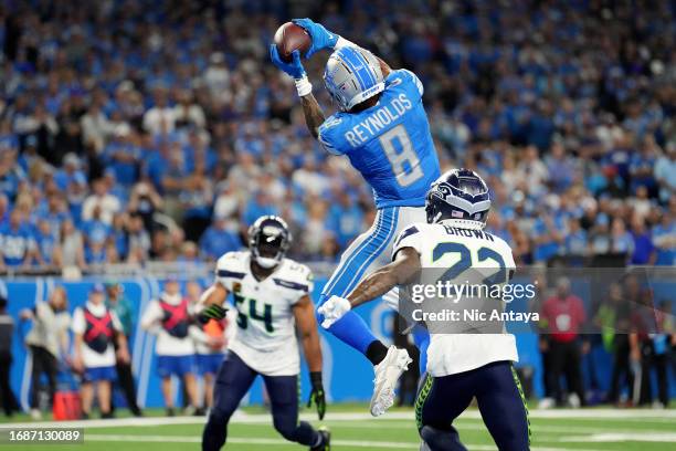 Josh Reynolds of the Detroit Lions catches a touchdown pass during the fourth quarter in the game against the Seattle Seahawks at Ford Field on...