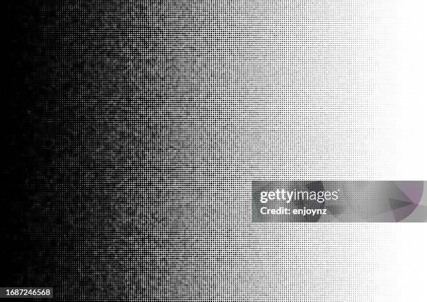 stockillustraties, clipart, cartoons en iconen met stippled black grunge half tone dots gradient pattern - herhaalpatroon in tegels