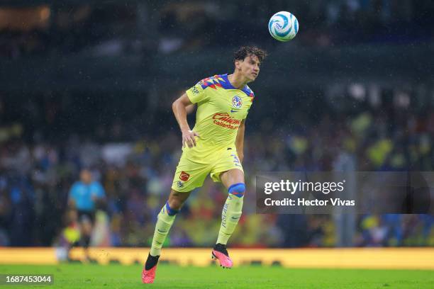 Igor Lichnovsky of America heads the ball during the 8th round match between America and Chivas as part of the Torneo Apertura 2023 Liga MX at Azteca...