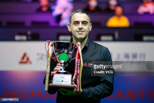 Ronnie O'Sullivan of England poses with the trophy after winning the Final match on day 7 of World Snooker Shanghai Masters 2023 at Shanghai Grand...