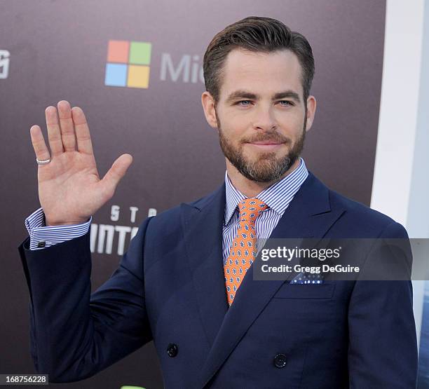 Actor Chris Pine arrives at the Los Angeles premiere of "Star Trek: Into Darkness" at Dolby Theatre on May 14, 2013 in Hollywood, California.