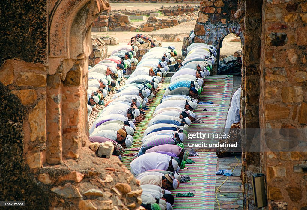 Friday prayers - Feroz Shah Mosque