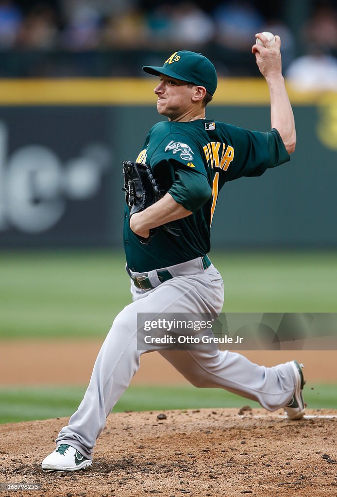 Oakland Athletics v Seattle Mariners