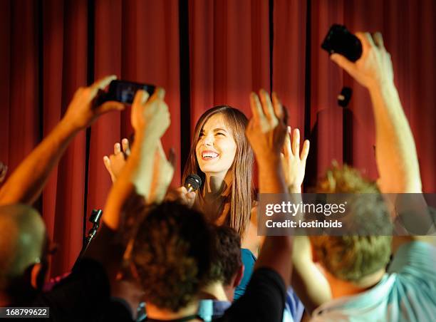 young female celebrity entertaining - popular comedian stock pictures, royalty-free photos & images