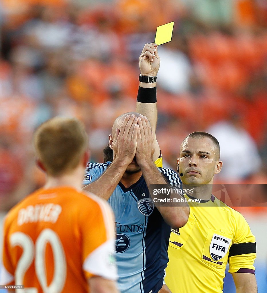 Sporting Kansas City v Houston Dynamo