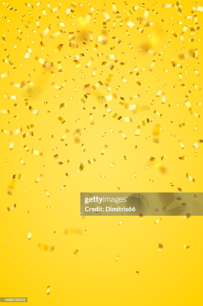 Chute de confettis d’or. Peut être utilisé pour la célébration, Noël, le Nouvel An, la fête du carnaval, la Saint-Valentin, l’événement publicitaire, la fête nationale, etc.