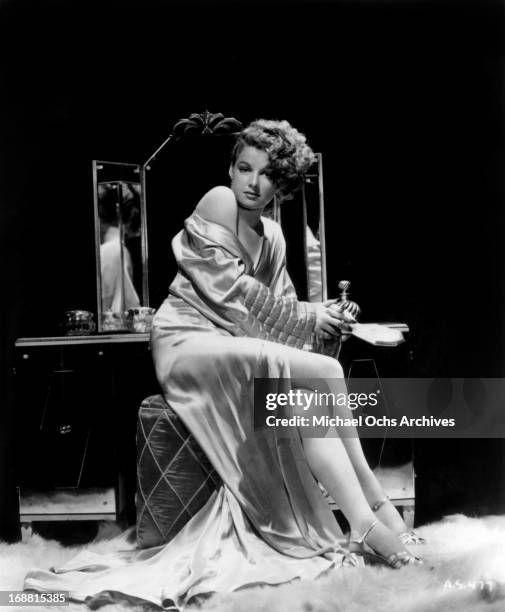 Actress Ann Sheridan poses for a studio portrait circa 1940.