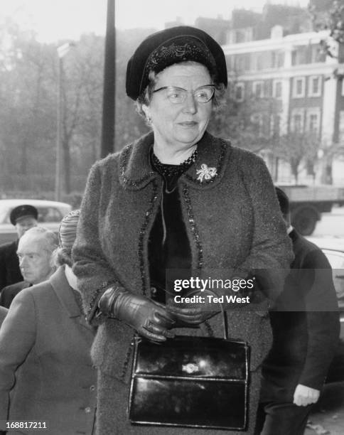 Queen Juliana of the Netherlands arriving at the Victoria and Albert Museum where she visited the 'The Orange and the Rose' exhibition, London, 4th...