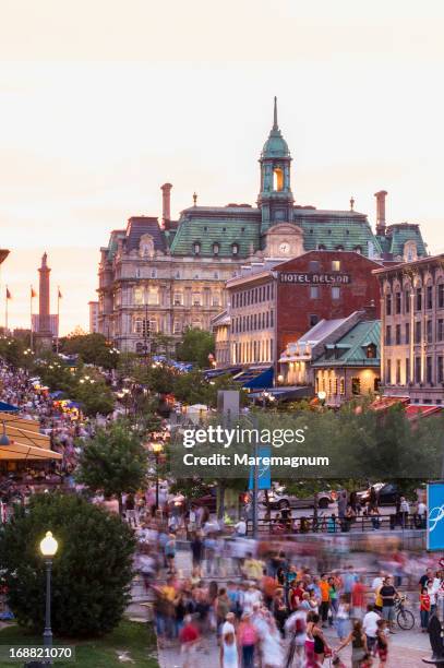 place (square) jacques-cartier - montreal stockfoto's en -beelden