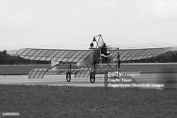 replica of the wright flyer, hradec kralove air base, czech republic. - wright brothers stock pictures, royalty-free photos & images