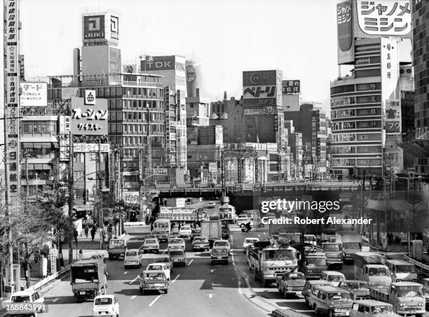 Congested highway through Tokyo is filled with cars, buses and trucks. 5104602RA_Japan113.jpg