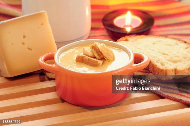 cheese fondue - cheese fondue stock pictures, royalty-free photos & images