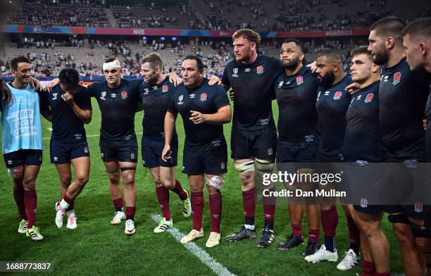 Jamie George of England talks to his team mates following their victory during the Rugby World Cup France 2023 match between England and Japan at...