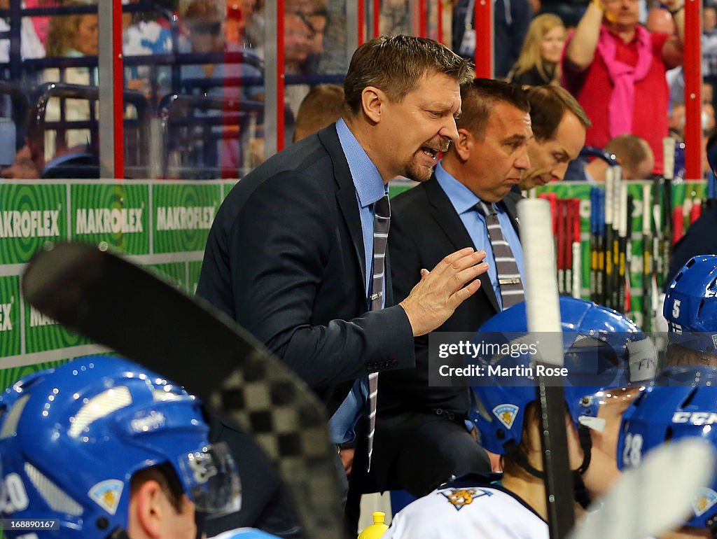 Finland v Slovakia - 2013 IIHF Ice Hockey World Championship Quarterfinals