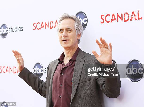 Tom Manges Tom Amandes Photos and Premium High Res Pictures - Getty Images