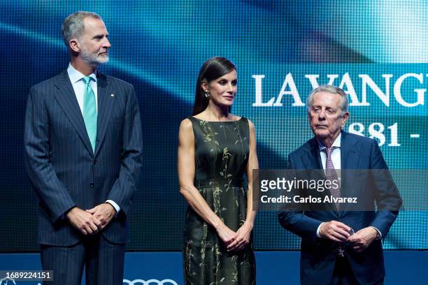King Felipe VI of Spain, Queen Letizia of Spain and Javier Godo attend the first edition of 'The La Vanguardia Awards' at the Museo Nacional de Arte...