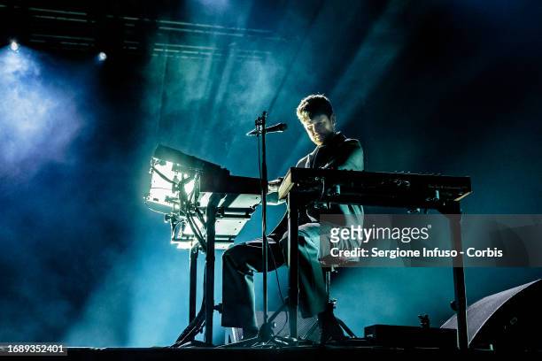 James Blake performs at Fabrique on September 18, 2023 in Milan, Italy.