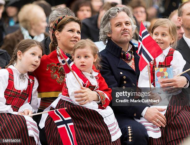 Princess Martha Louise, Ari Behn, Maud Angelica, Leah Isadora and Emma Tallulah in Southwark Park as they celebrate Norway National Day on May 17,...