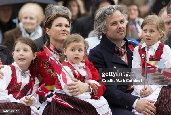 Norwegian Day Celebrations In London Norwegian Day Celebrations In London