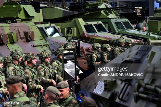 Ingour 22,829 Serbian Army Stock Photos, High-Res Pictures, and Images - Getty ...