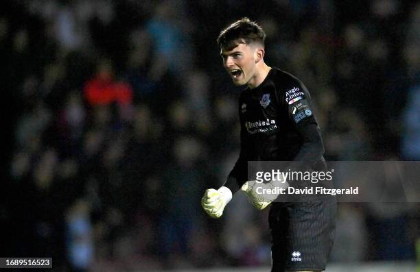 Dublin , Ireland - 25 September 2023; Drogheda United goalkeeper Andrew Wogan celebrates his side's second goal during the SSE Airtricity Men's...