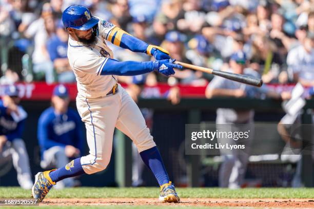 Teoscar Hernandez of the Seattle Mariners bats during the game between the Los Angeles Dodgers and the Seattle Mariners at T-Mobile Park on Sunday,...