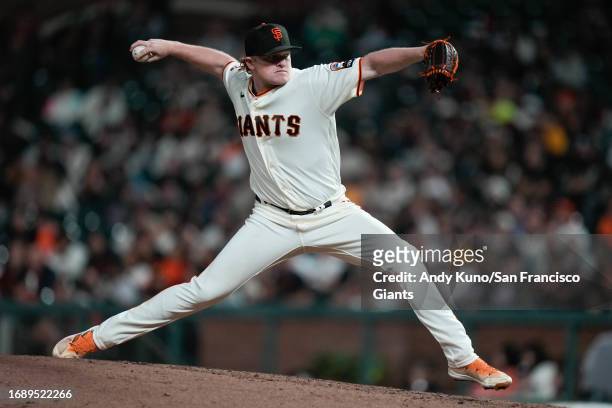 Logan Webb of the San Francisco Giants pitches in a game against the San Diego Padres at Oracle Park on September 25, 2023 in San Francisco,...