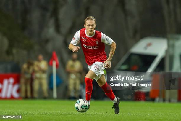 Serdar Saatci of Braga in action during the Liga Portugal match between Sporting Braga and Boavista at Estadio Municipal de Braga on September 24,...