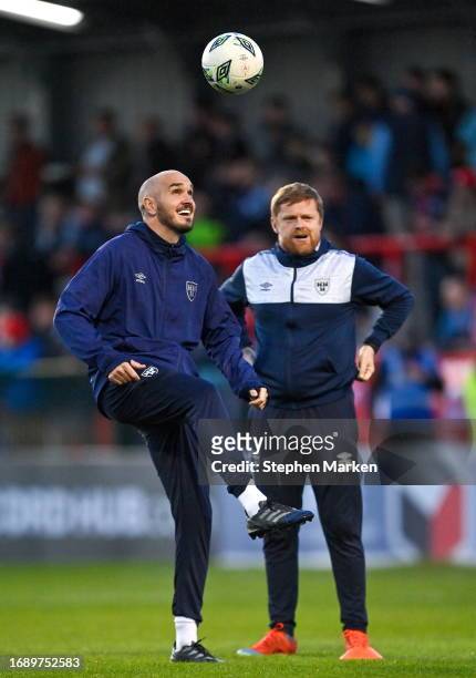 Dublin , Ireland - 25 September 2023; Shelbourne coach Joey O'Brien, left, and Shelbourne manager Damien Duff before the SSE Airtricity Men's Premier...