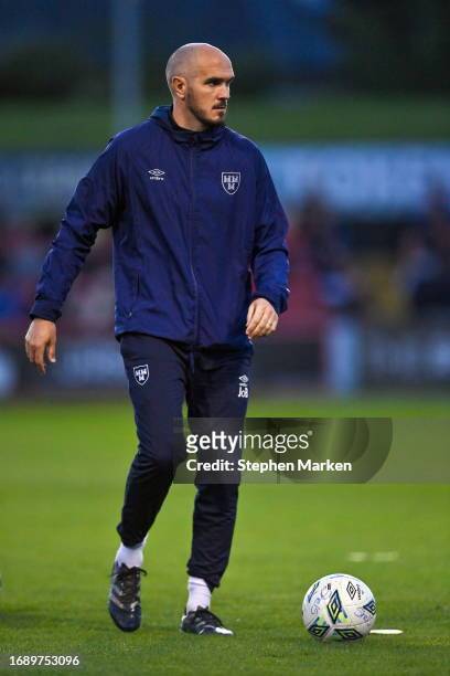 Dublin , Ireland - 25 September 2023; Shelbourne coach Joey O'Brien before the SSE Airtricity Men's Premier Division match between Bohemians and...