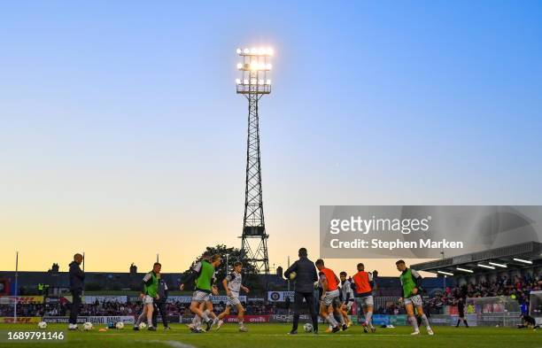 Dublin , Ireland - 25 September 2023; Shelbourne players warm up before the SSE Airtricity Men's Premier Division match between Bohemians and...