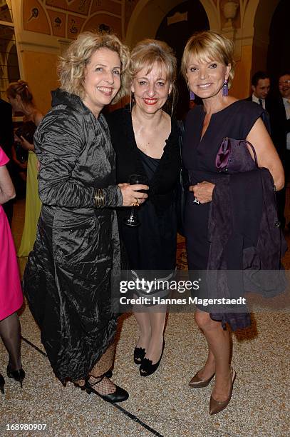 Michaela May, Johanna Bittenbinder and Uschi Glas attend the 'Bayerischer Fernsehpreis 2013' at Prinzregententheater on May 17, 2013 in Munich,...