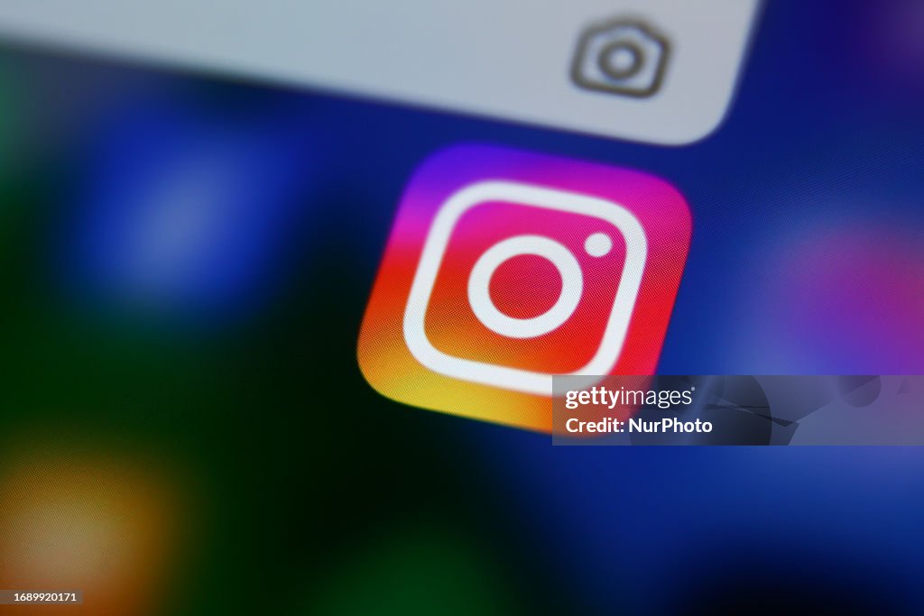 Smartphone Apps Photo Illustrations