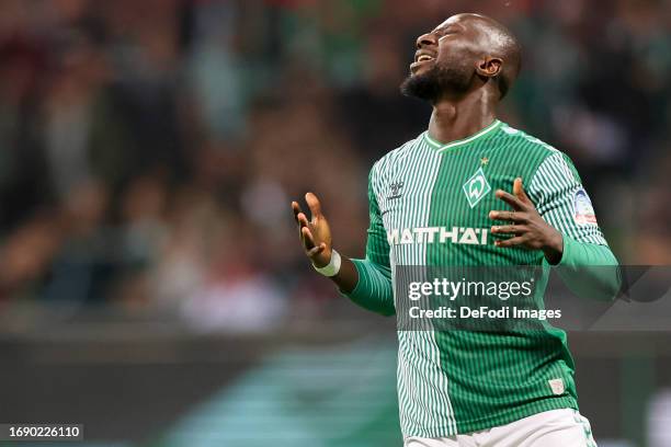 Naby Keita of SV Werder Bremen looks dejected during the Bundesliga match between SV Werder Bremen and 1. FC Köln at Wohninvest Weserstadion on...