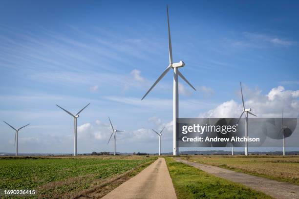 The onshore wind turbines of Little Cheyne Court Wind Farm owned by RWE on the 25th of September 2023 in Romney Marsh, United Kingdom. There are 26...