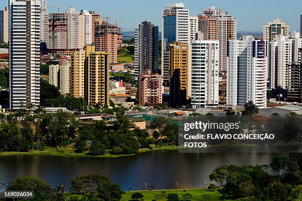 londrina - cidade - lago - apartamentos - apartamentos stockfoto's en -beelden