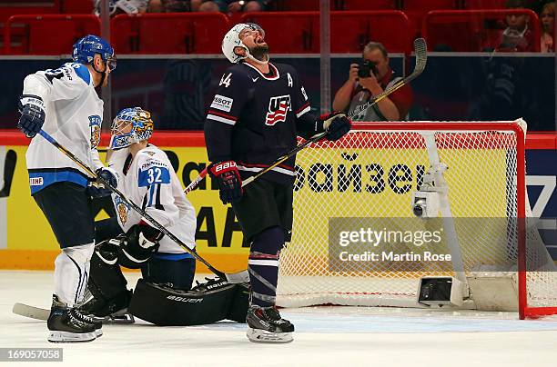 Nate Thompson of USA reacts after he fails to score during the IIHF World Championship third place match between Finland and USA at Globen Arena on...