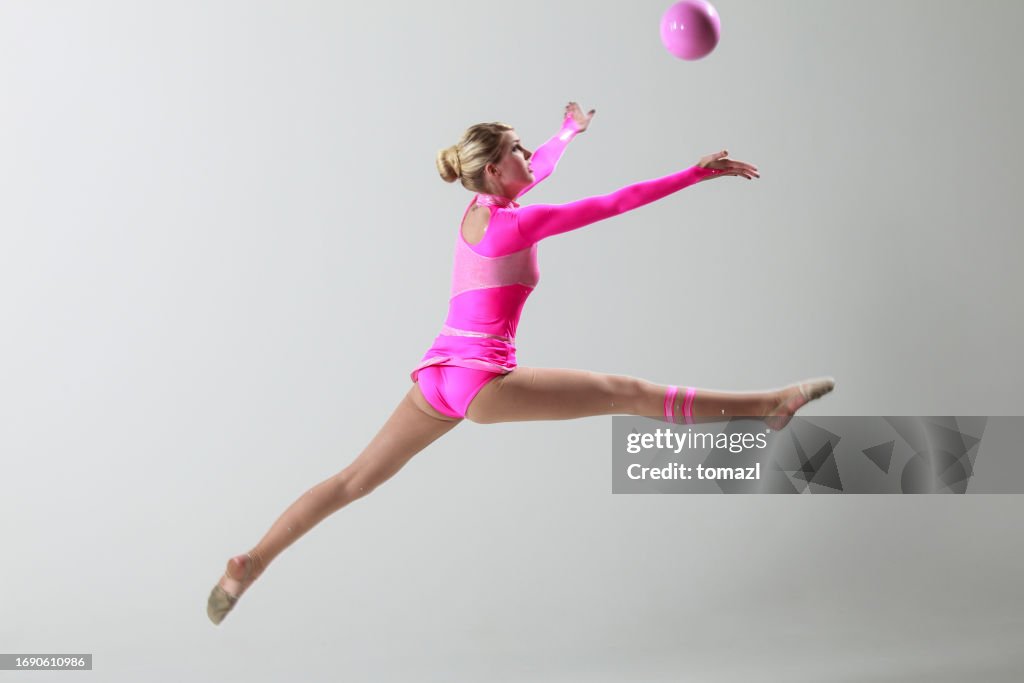 Rhytmic Gymnastik mit Ball