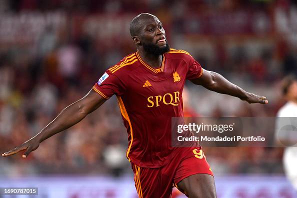 Romelu Lukaku of AS Roma celebrates after scoring the goal of 6-0