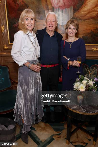 Lady Alison Myners, Sir Michael Craig-Martin and Sally Tennant attend The Claridge's Royal Academy Schools Art Prize at Claridge's on September 26,...