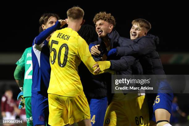 Merrick Chelsea 3,722 Chelsea Beach Stock Photos, High-Res Pictures, and Images - Getty ...